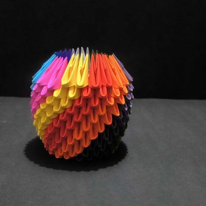 Radiant 3D Origami Pen Stand – Handcrafted Desk Accessory