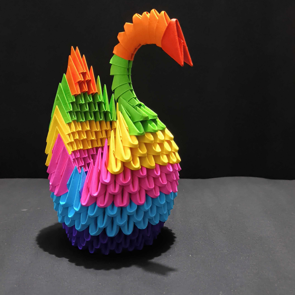 Vibrant 3D Origami Rainbow Swan – Handcrafted Decorative Art Piece