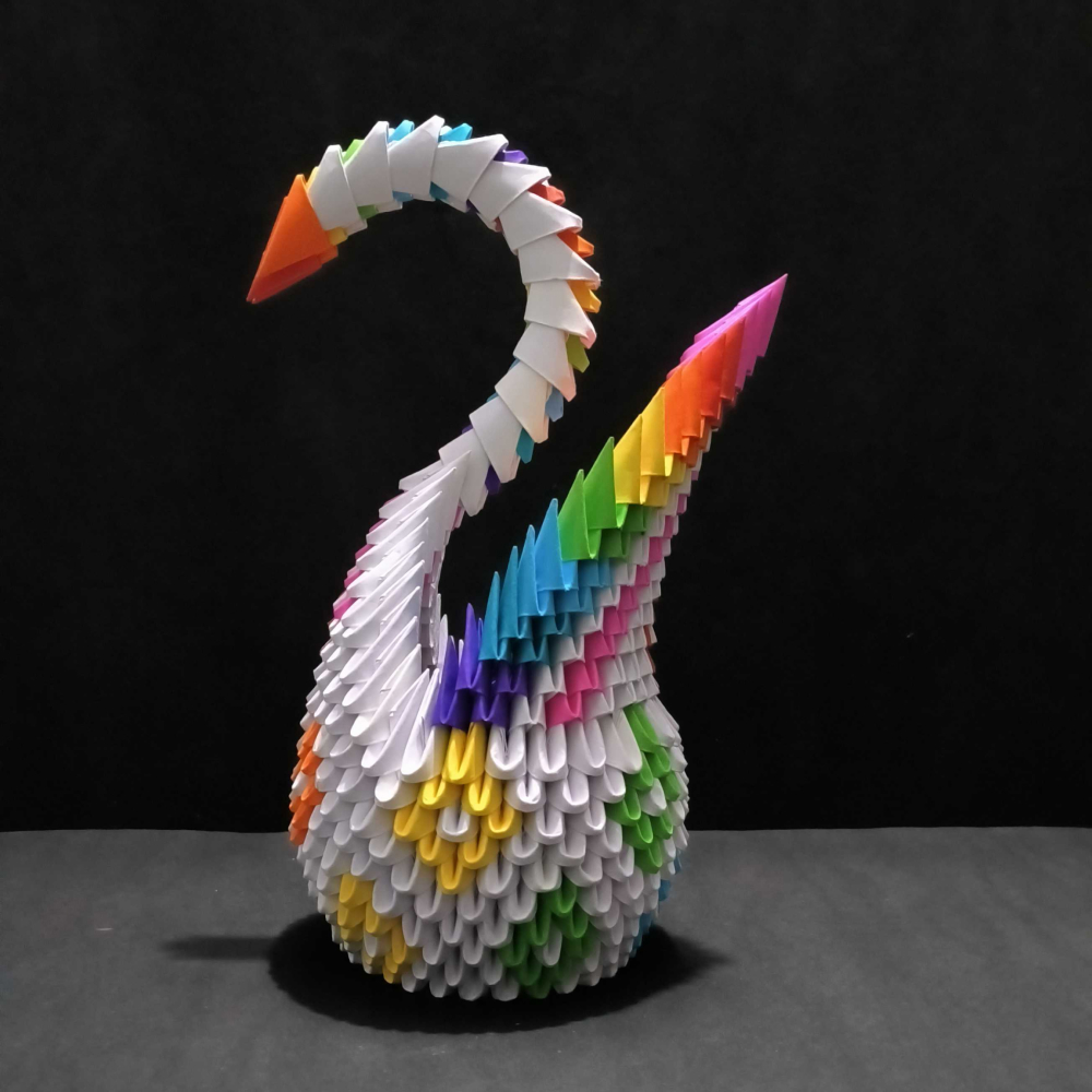Vibrant 3D Origami Rainbow Swan – Handcrafted Colorful Art Piece