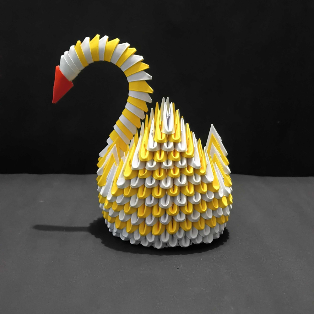 Vibrant 3D Origami Yellow Swan – Handcrafted Decorative Art Piece